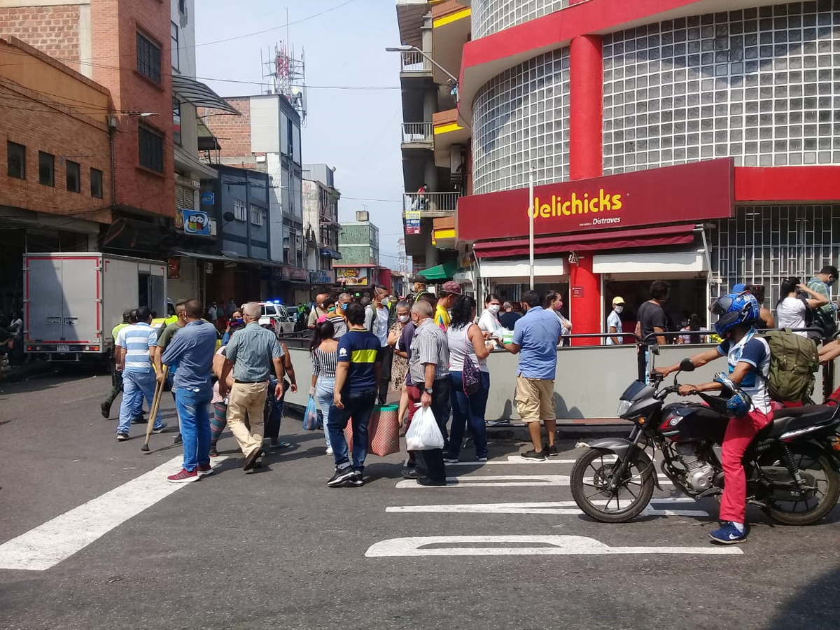 Varias personas incumplen confinamiento en Bucaramanga.