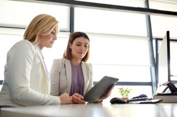 Mujeres trabajando