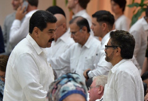 Nicolás Maduro junto a Iván Márquez
