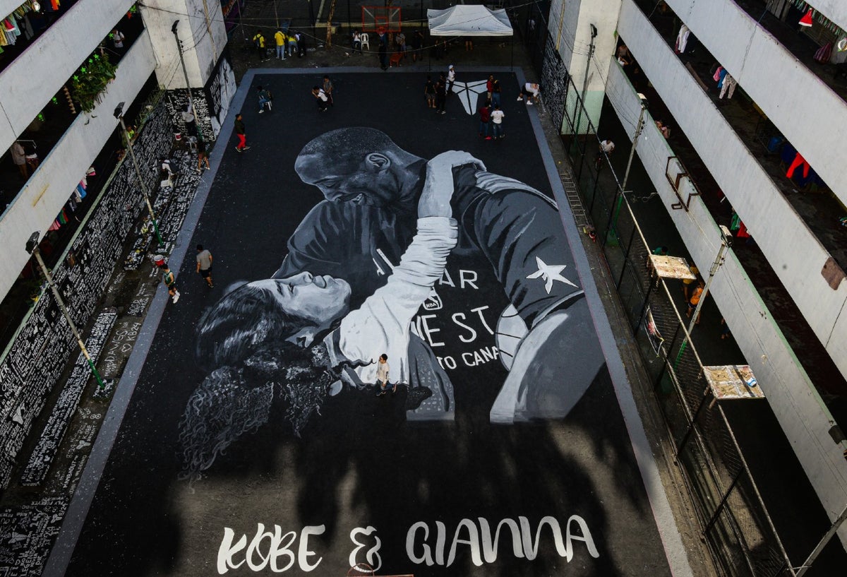 Homenaje a Kobe Bryant y su hija