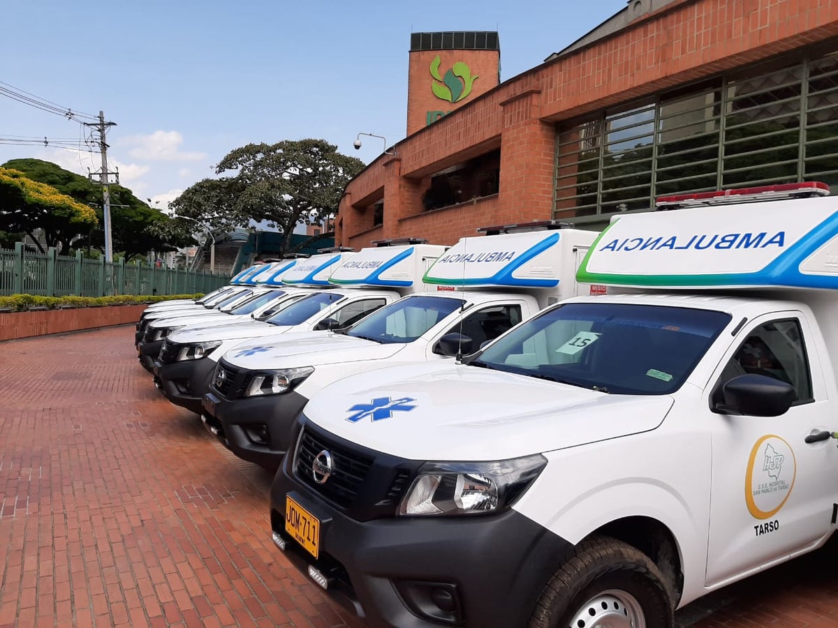 Las ambulancias fueron distribuidas en dieciocho municipios antioqueños