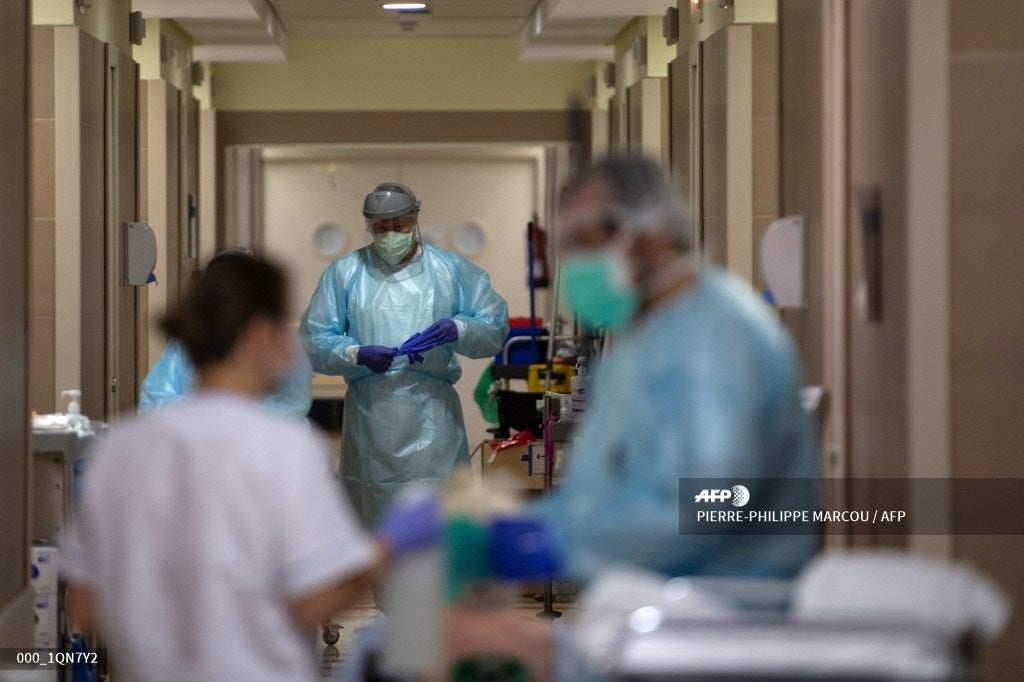Atención de pacientes con COVID-19 en Madrid, España