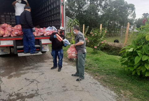 Corona da 9.000 mercados