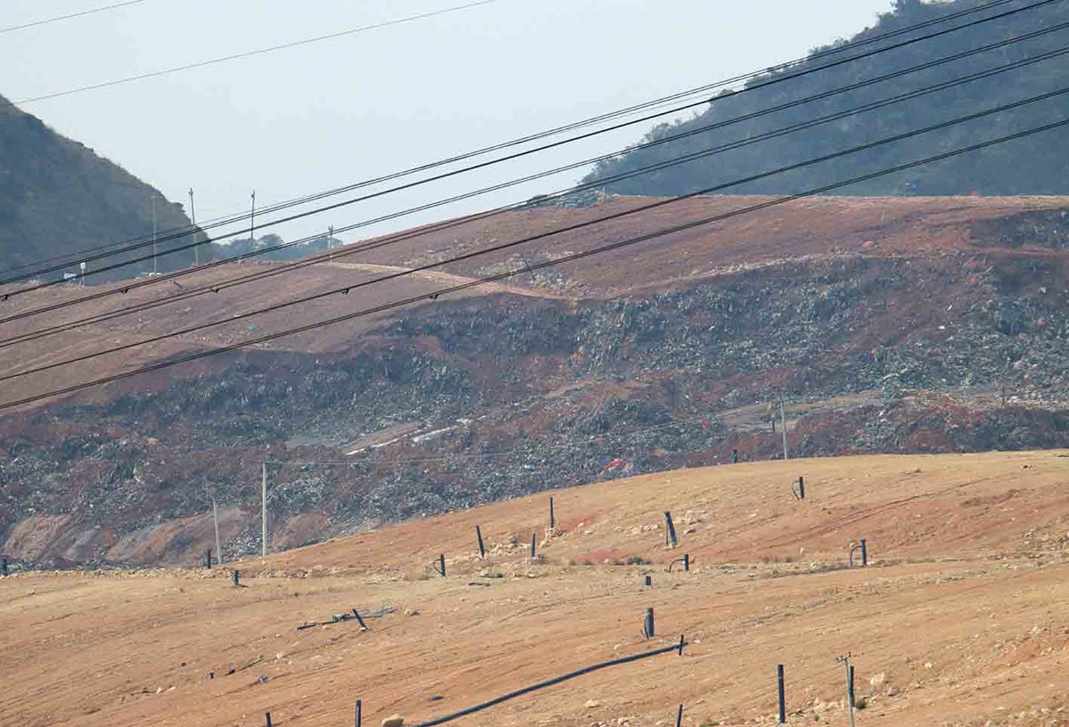 En las últimas horas se registró un derrumbe en el Relleno Sanitario Doña Juana.