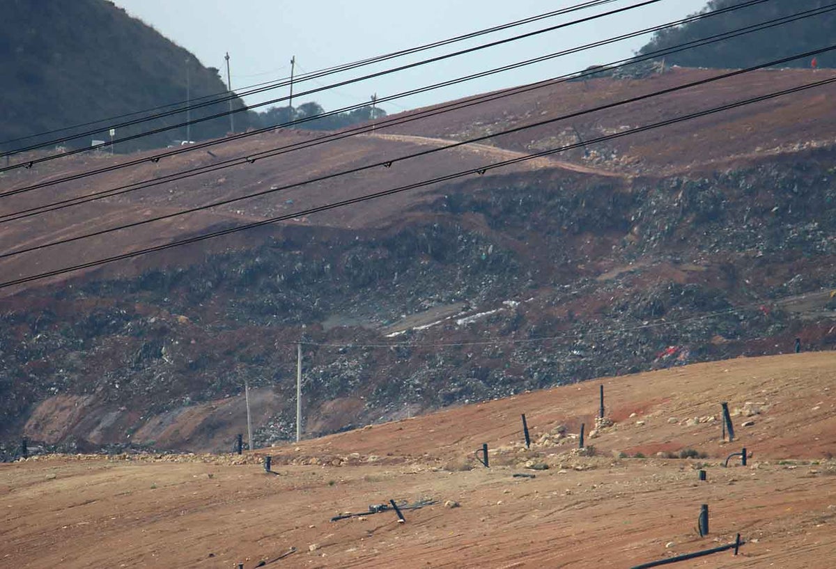 Otros barrios aledaños a este punto de la cuidad también han sufrido por esta situación.