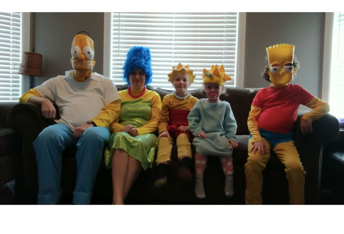 Intro de Los Simpson