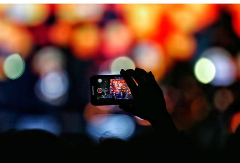 Hay beneficios en cuarentena para usuarios de telefonía celular.