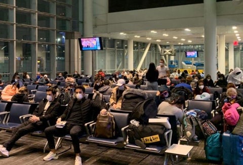 Vuelo humanitario a Colombia