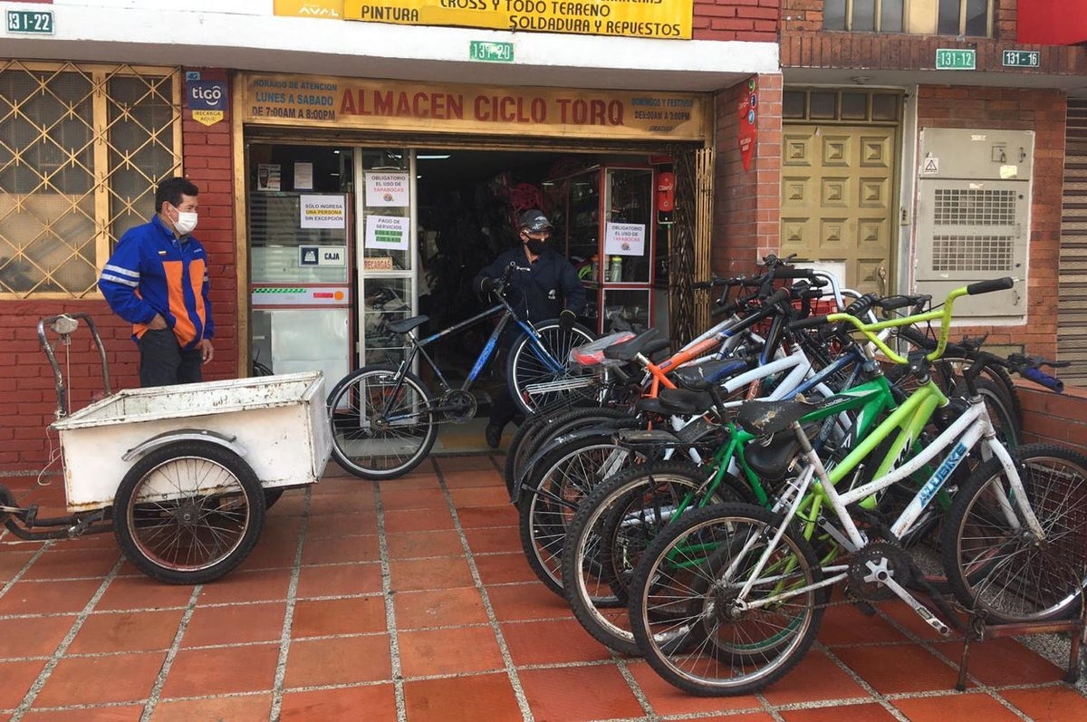 Negocios de bicicletas reabrieron durante la cuarentena, en Bogotá