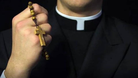 Sacerdote