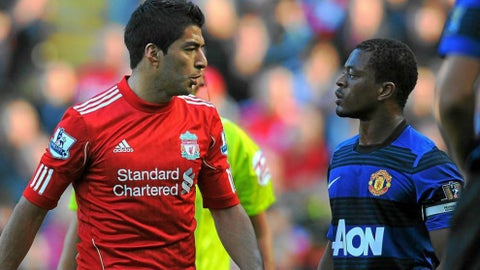 Evra y Suárez en la Premier League