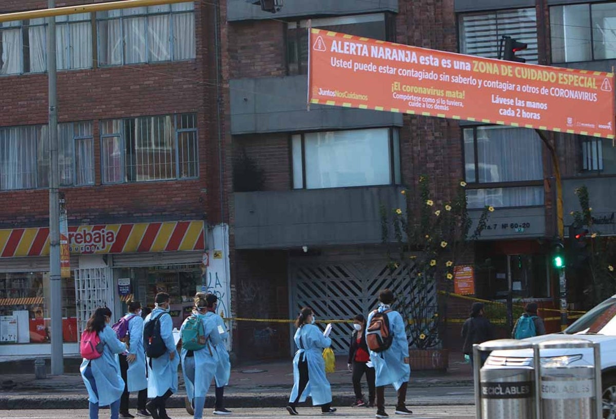 Alerta naranja en zonas de Bogotá por focos de contagio de coronavirus.