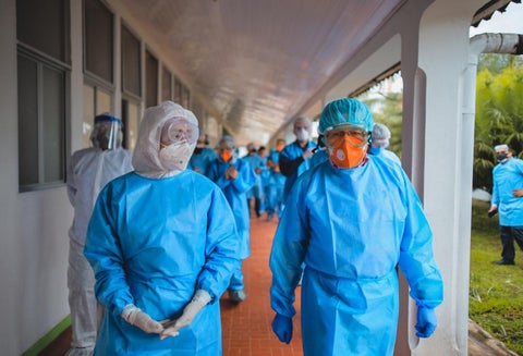 Fernando Ruíz, ministro de Salud en su visita al Amazonas