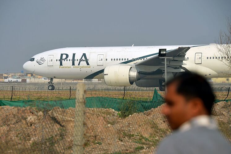 Avión de aerolinea pakistaní