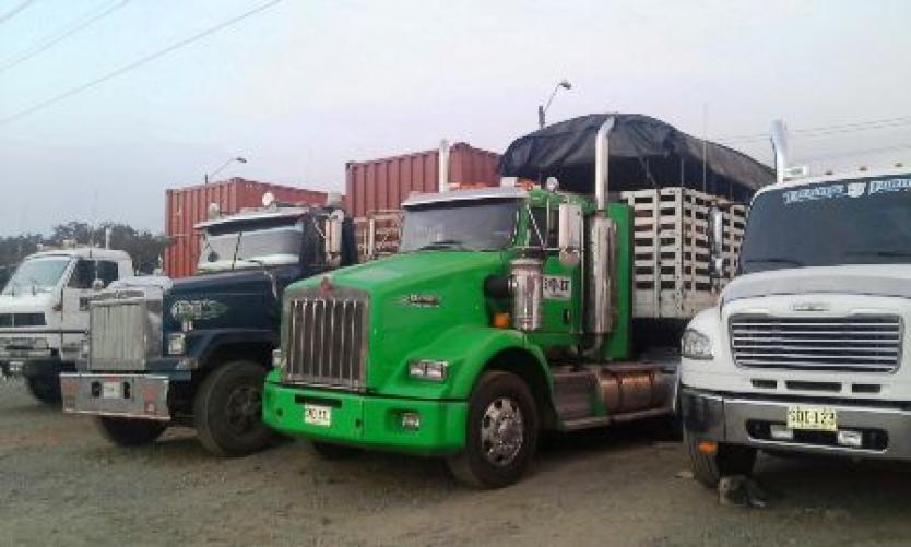 Transportadores se quedaron sin carga