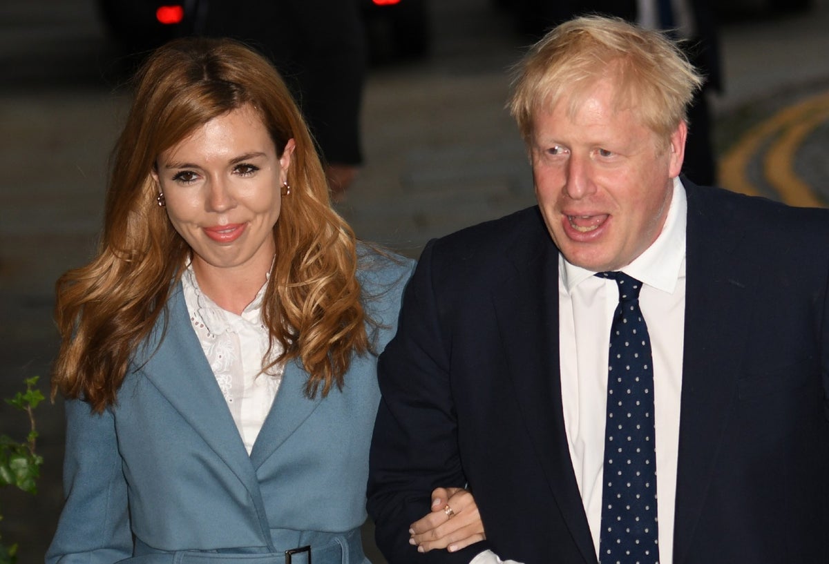 Boris Johnson y Carrie Symonds