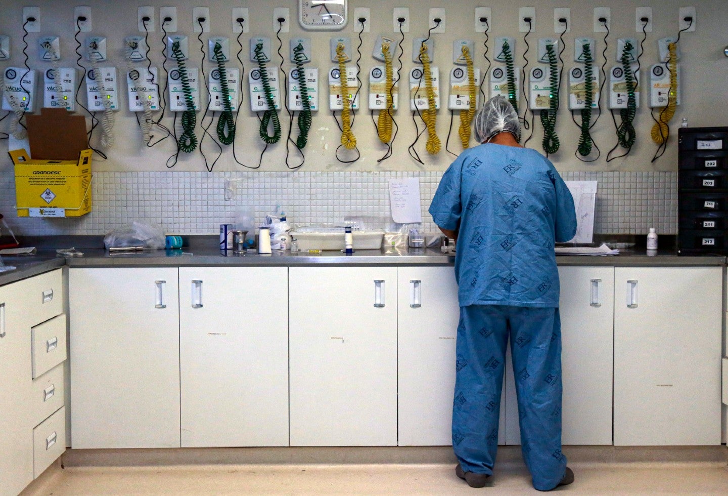Coronavirus en Brasil / médicos que atienden a contagiados