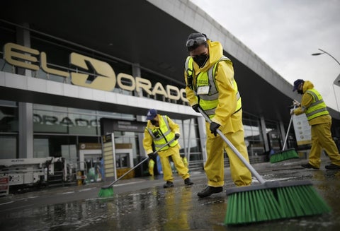 Aeropuerto El Dorado / Coronavirus en Bogotá / Cuarentena en Bogotá