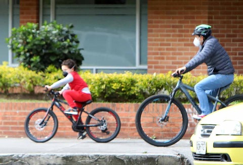Menores de edad vuelven a la calle en cuarentena / Coronavirus en Colombia