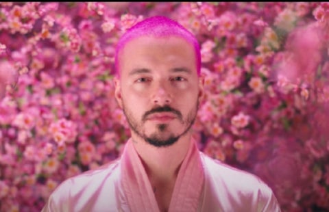 J Balvin Rosa