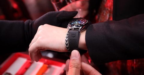 Smartwatch connected