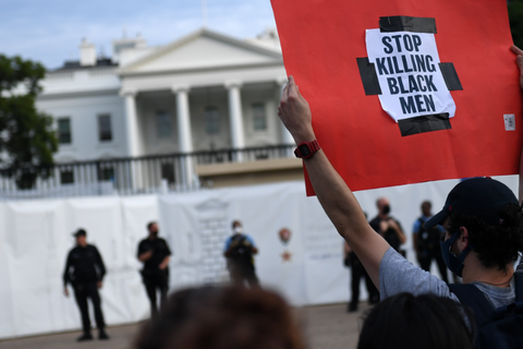 Manifestaciones frente a la Casa Blanca por la muerte de George Floyd