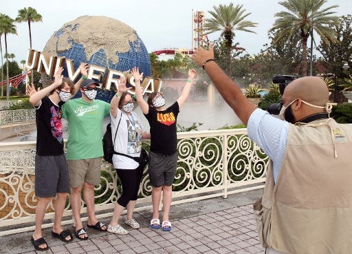 universal orlando coronavirus