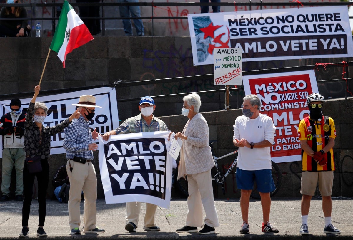 Protesta en México contra Andrés López Obrador