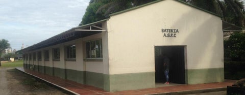 Los uniformados se encuentran aislados y en buen estado de salud.