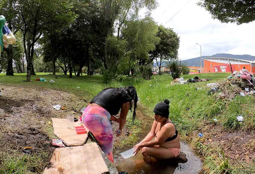 Migrantes venezolanos – crisis humanitaria en Bogotá – campamento de migrantes en Autopistas Norte