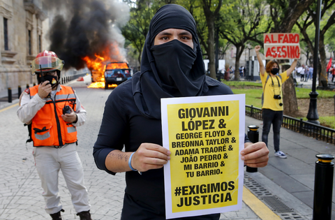 Manifestaciones en Jalisco por muerte de Giovanni López a manos de la policía