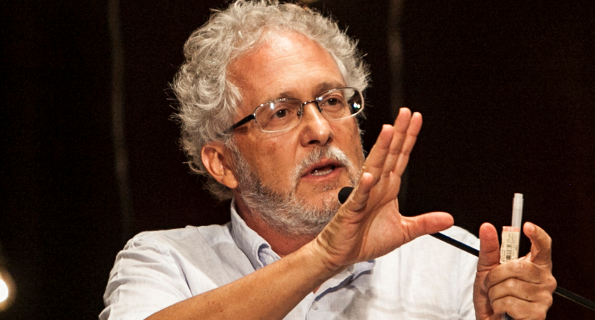Héctor Abad