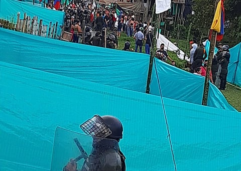 Se espera que próximas horas el secretario del Interior se reuní con su hijo