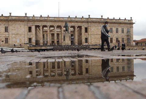 Palomas en la Plaza de Bolívar