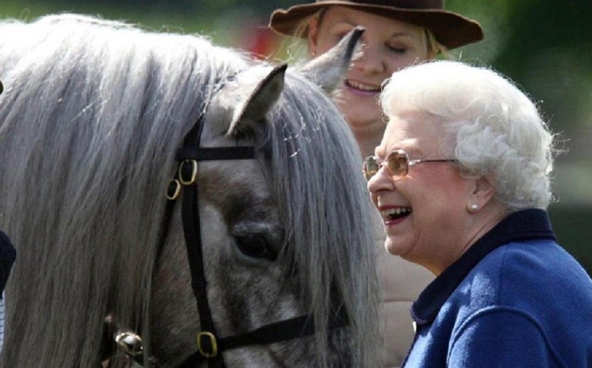 Reina Isabel II