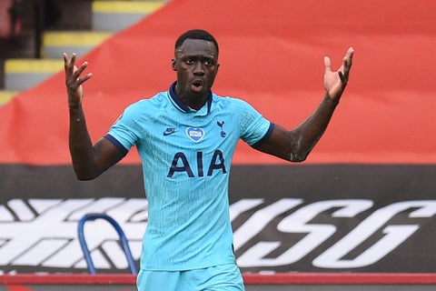 Dávinson Sánchez, colombiano en Tottenham Hotspur