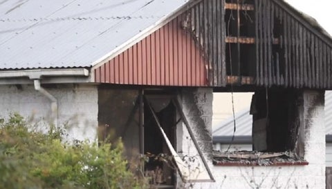 Casa incendiada