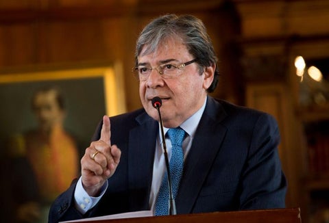Carlos Holmes Trujillo
