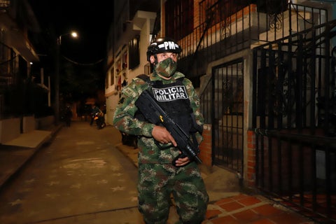 Durante el primer día del toque de queda en el Valle del Cauca, 38 comparendos se realizaron por violación a la medida.