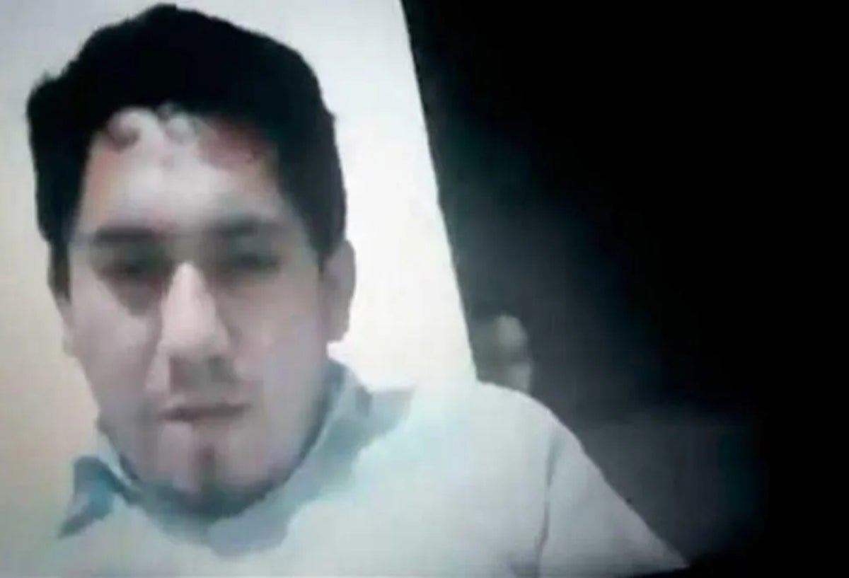 Fantasma de niño en clase virtual