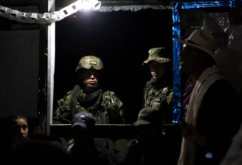 Campesino hablando sobre los años de la guerra en el norte del Meta.