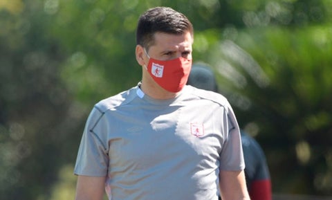 Juan Cruz Real, nuevo técnico del América