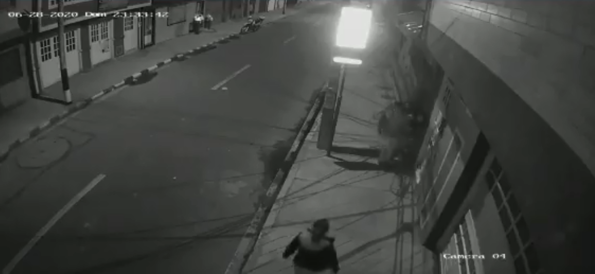 Pantallazo video denuncia agresión a mujer trans en Bogotá