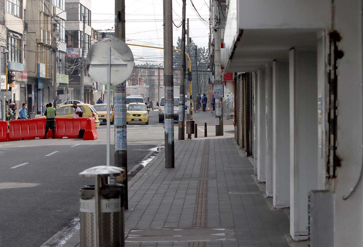 Localidades en cuarentena / protesta de comerciantes por nueva cuarentena sectorizada