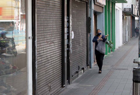 Localidades en cuarentena / protesta de comerciantes por nueva cuarentena sectorizada