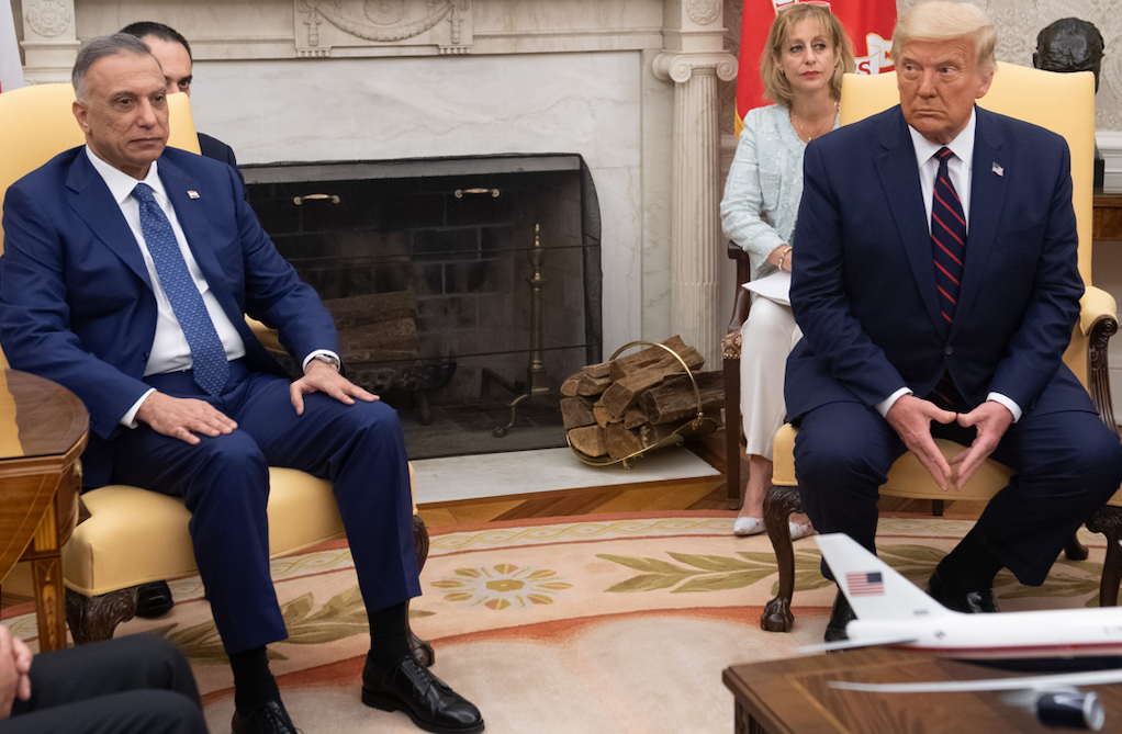 Donald Trump y primer ministro iraquí, Mustafá al Kazimi