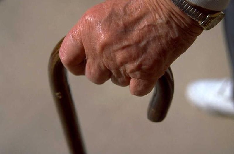 El presunto victimario de 19 años se entregó a las autoridades.