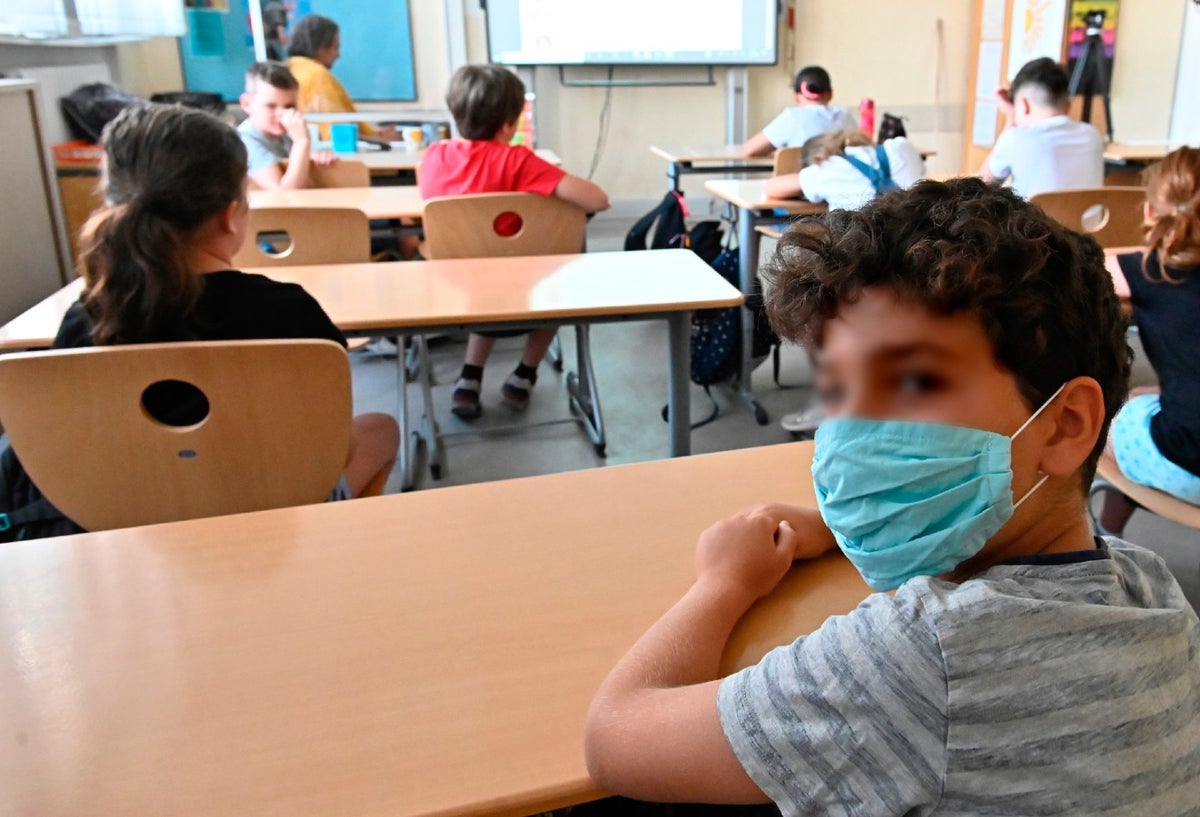 Regreso de niños a colegios / coronavirus