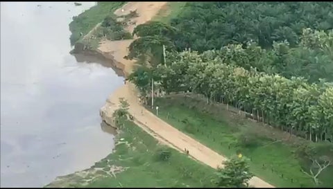 La vía se destruyó por la erosión, dejando incomunicados a los municipios del sur del departamento