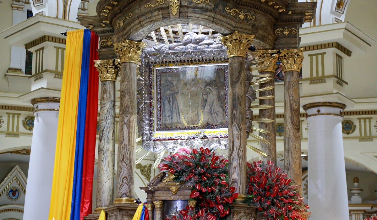 Trino, twitter, Virgen, Chiquinquirá, Presidente, Obispos